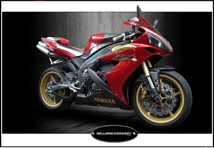 YAMAHA 1000 YZF R1  04 