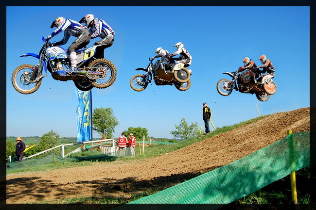 cross 006