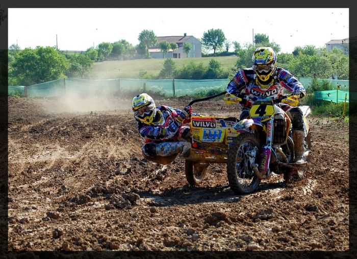 cross 008