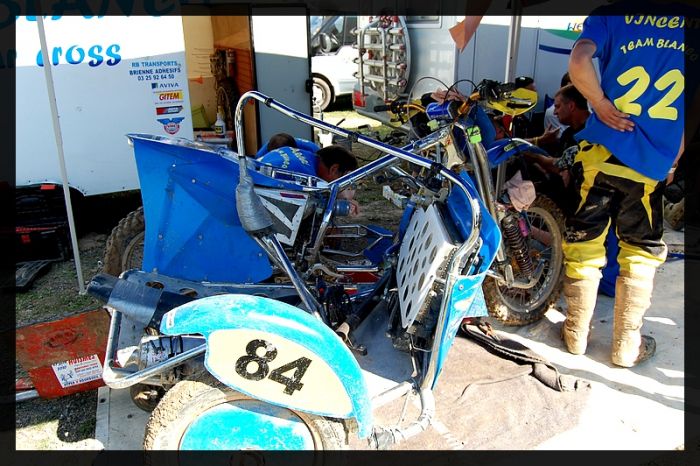 cross 018