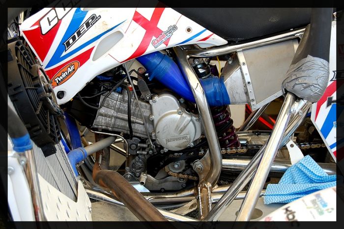 cross 032