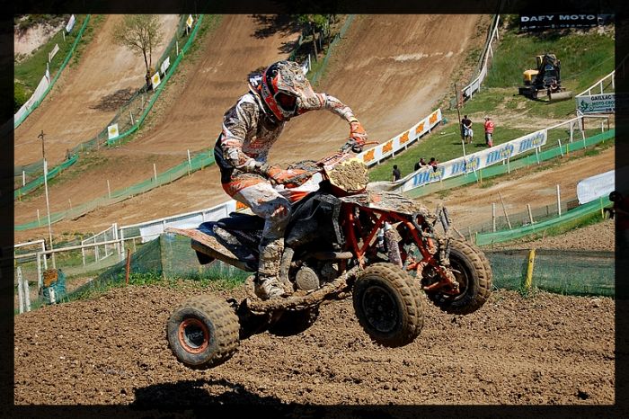 cross 042