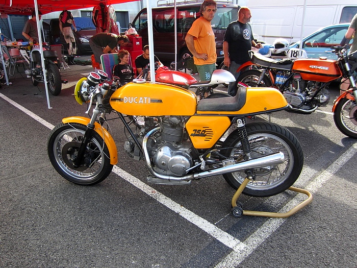 027  Coyote 2011 