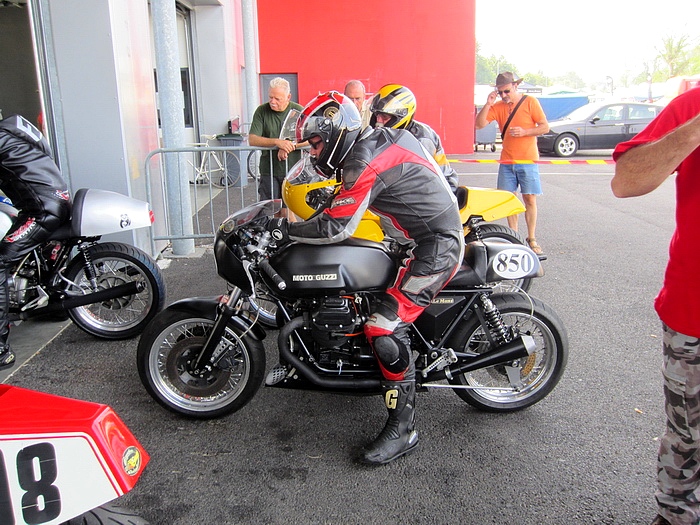 048  Coyote 2011 
