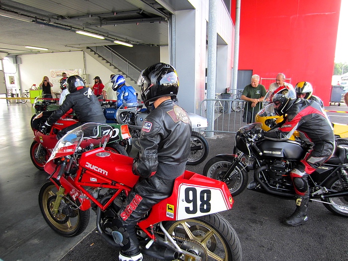 049  Coyote 2011 