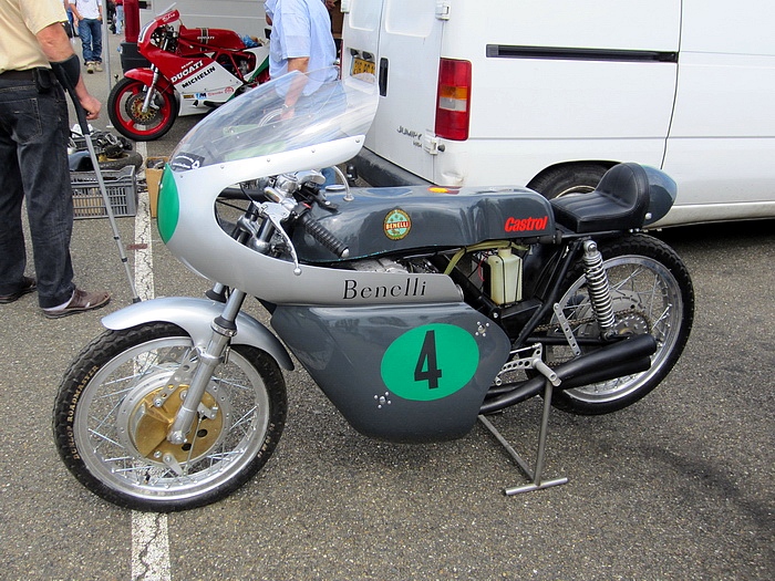 070  Coyote 2011 