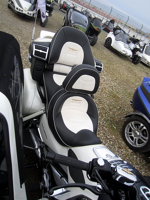 salon side 2014  022