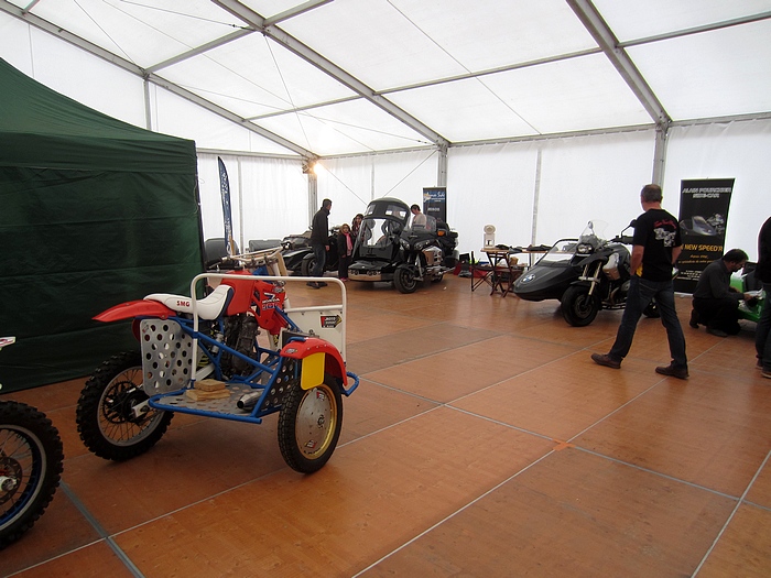 salon side 2014  044