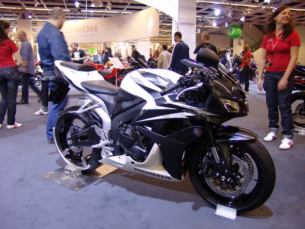 moto 003