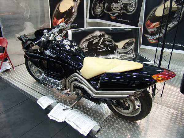 moto 024