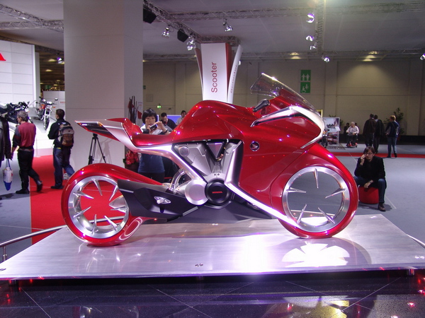 moto 011
