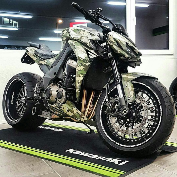 Moto 321