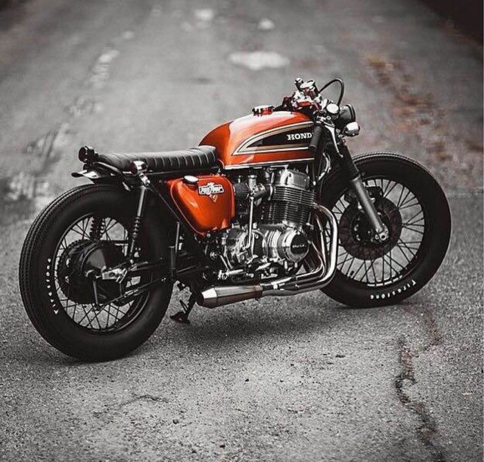 Moto 481
