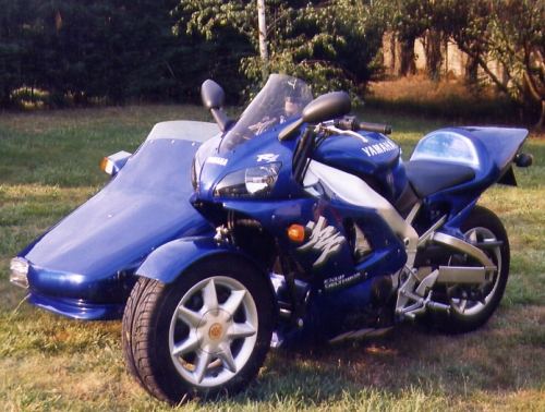 F 127