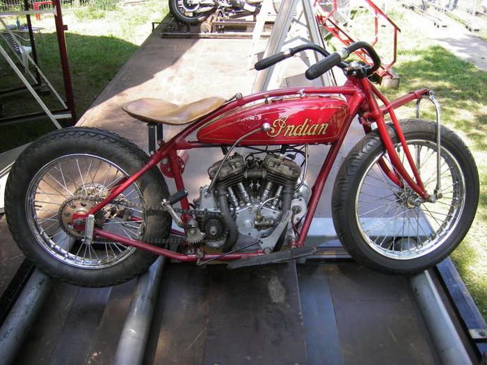 moto 153